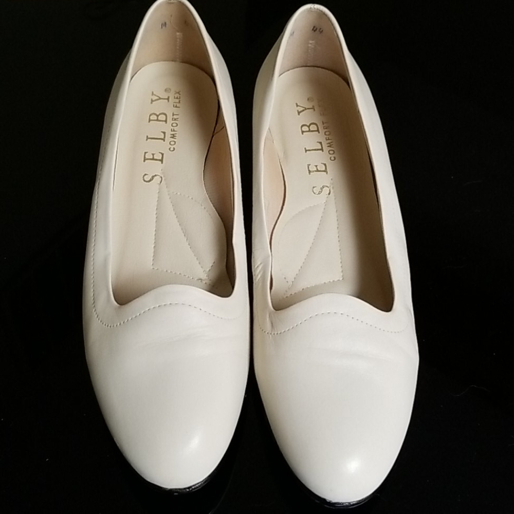 Selby Comfort Flex Dress Shoes